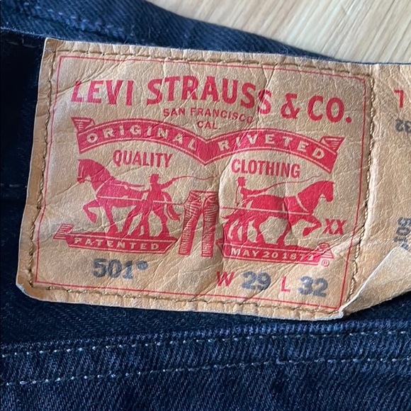 Levis 501 - Picture 3 of 3